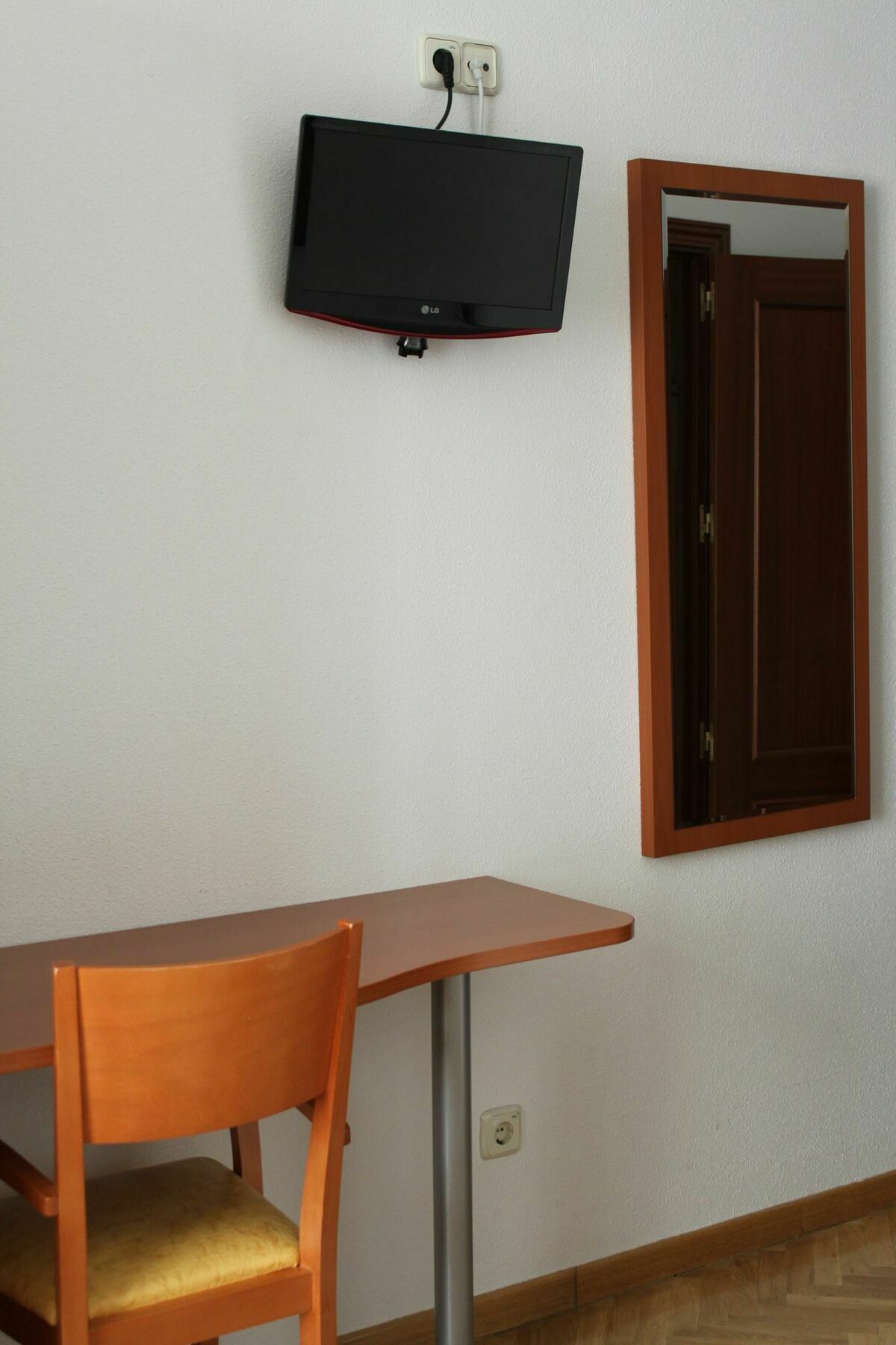 Hostal Luis XV Μαδρίτη Εξωτερικό φωτογραφία